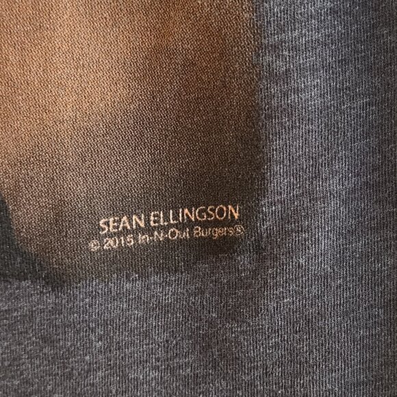 In-N-Out Burger California T-Shirt 'Simple Things' Gray Crewneck Men's Small - Picture 9 of 11